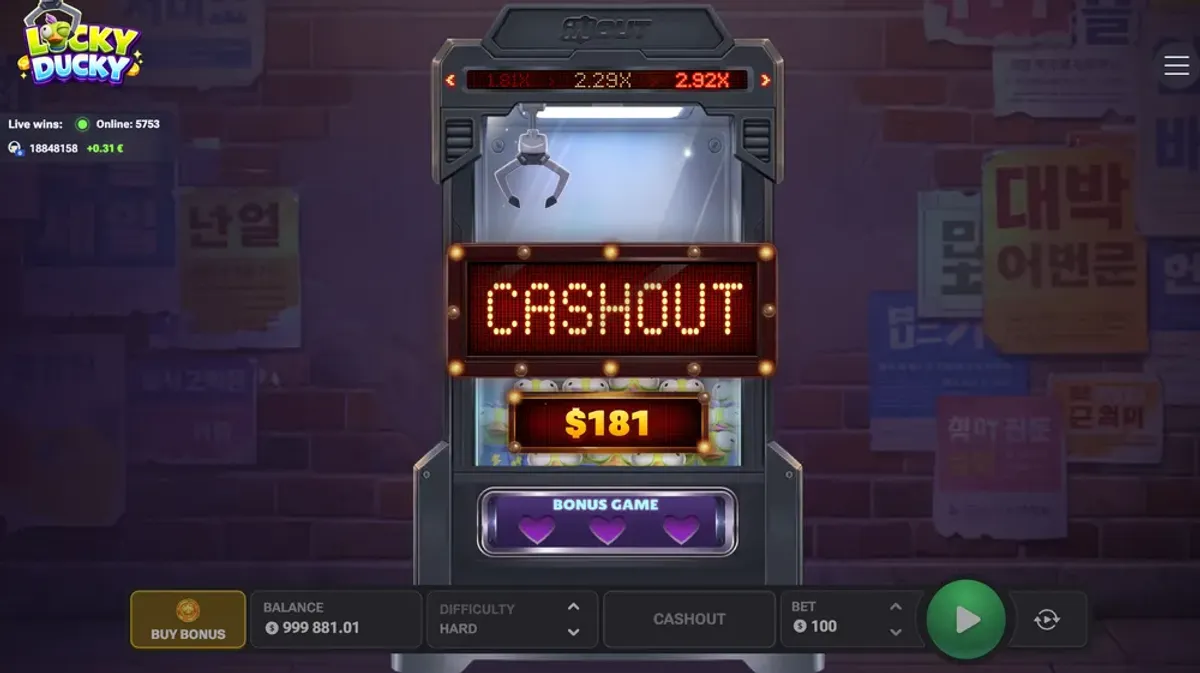Lucky Ducky cash out screen, locking in a win before the round ends