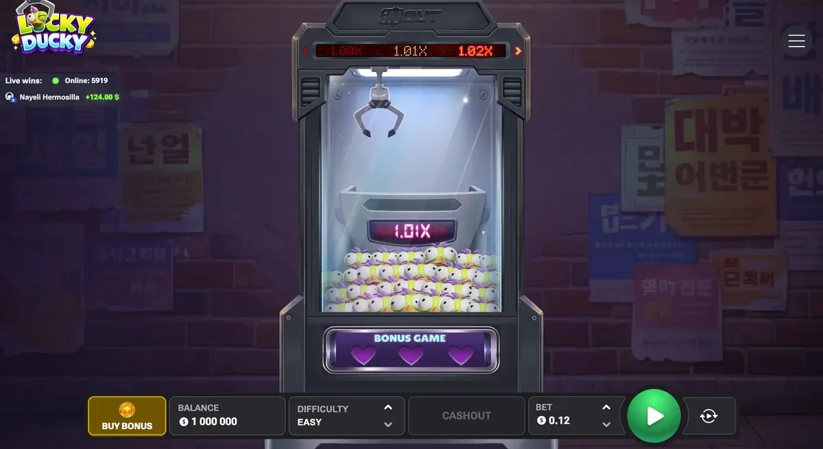 Lucky Ducky free demo preview, claw machine arcade screen